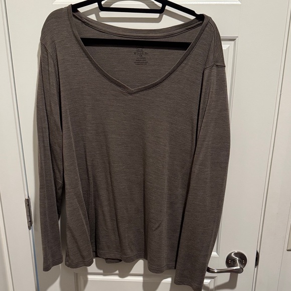 Woolx Brown V-Neck Long Sleeve Top - Picture 1 of 3